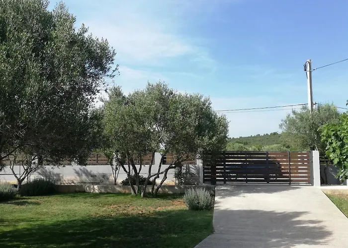 Appartamento Zvone, Sukosan-brand New Sukošan
