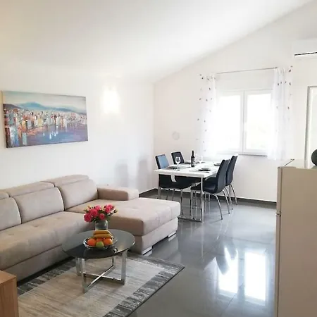 Zvone, Sukosan-brand New Apartment *